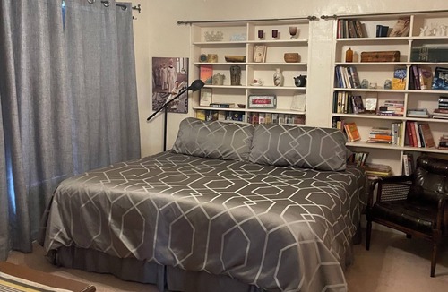 Tucson House | Castle Guest House w/desired privacy, sparkling pool, mountain and city views!