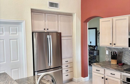 The Bluffs House | Catalina Dream Home has Southwest Style & Mountain Views. Pool. 3bd 2bath