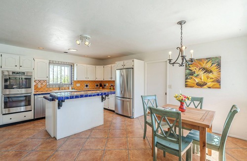 Oracle Foothills Estates House | Central Foothills 3 bed 3 bath Private Hacienda with Amazing Views and Pool