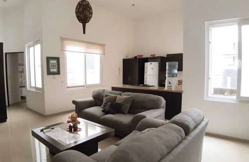 Centro Apartment | Central, Sleeps 6, Roof Pool, Garage, A306