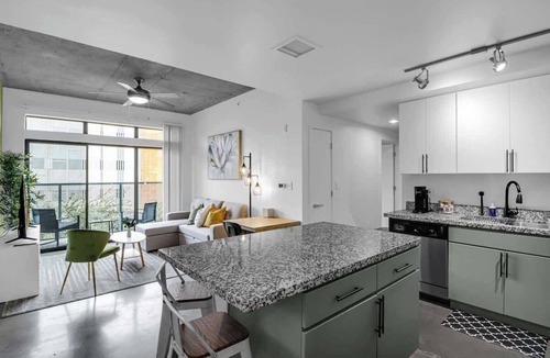 Evans Churchill Apartment | Centric 3BR |In HEART of DTPHX|Pool+Free Parking