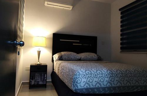 Cerritos Apartment | Cerritos Apartamento