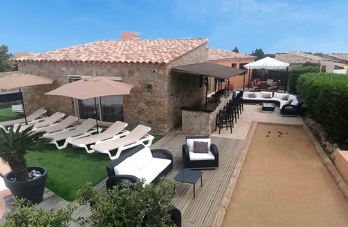 Marine de Saint Ambroggio House | Charmante Maison Avec Piscine et Pétanque