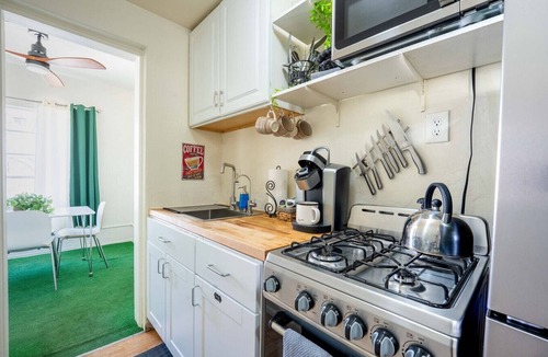 Iron Horse Historic District Apartment | Charming 1BR Basecamp | Close to UofA