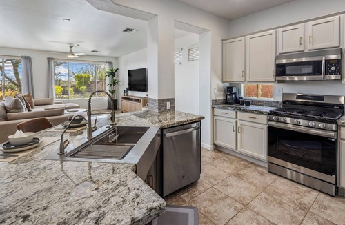 Anthem House | Charming - 3bdr Country Club - Med trips - Gated