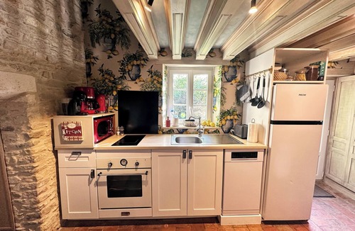 Le Manoir Cottage | Charming accommodation in a green setting