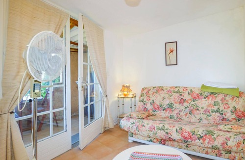 Portigliolo Apartment | Charming, classic Corsican cottage in the southwest of the island.