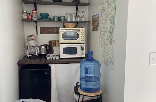 West Sedona Apartment | Charming detached guest bedroom , idyllic tranquil setting