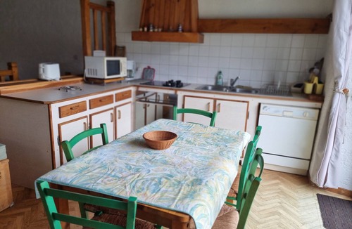 Montredon-Labessonnie House | Charming 3-Star House, Perfect for a Peaceful and Authentic Stay in the Tarn