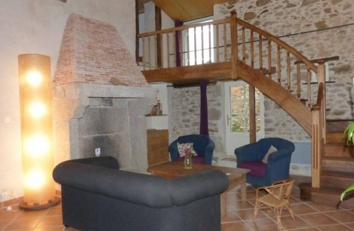 Secondigny House | Charming restored house