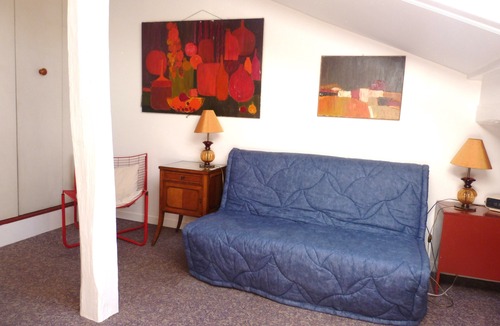 Saint-Mande Apartment | Charming studio for 2 pers.