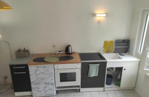 Boulevard des Poilus Apartment | Charming studio!