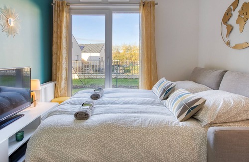Coupvray Apartment | Charming studio w/ garden and parking, 5 min to Disneyland Paris - Welkeys