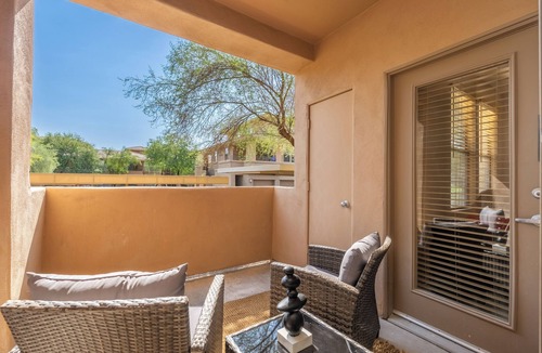 North Scottsdale Condo | Chic Desert Escape/Remodeled North Scottsdale