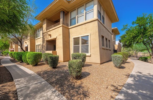 North Scottsdale Condo | Chic Desert Escape/Remodeled North Scottsdale