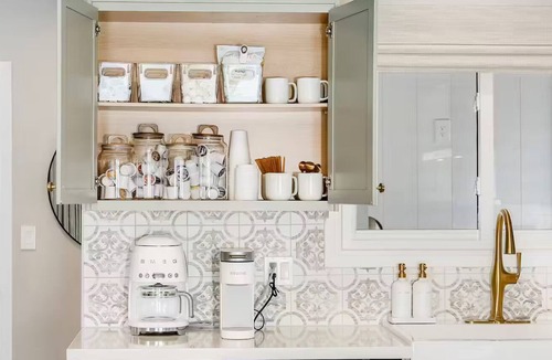 Park Scottsdale Four House | Chic Stay - Guest Favorite - Minutes to Old Town - Pool - Fire Pit