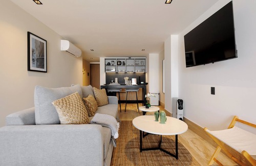 Hipodromo Apartment | Chilpancingo by Wynwood House