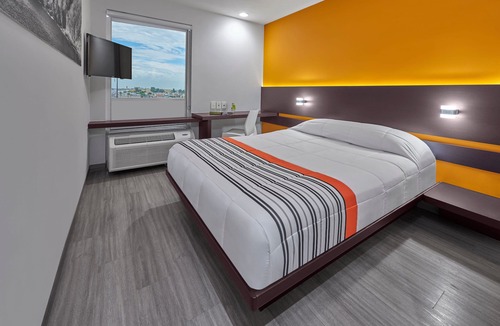 San Juan Bautista Tuxtepec Hotel | City Express Junior by Marriott Tuxtepec