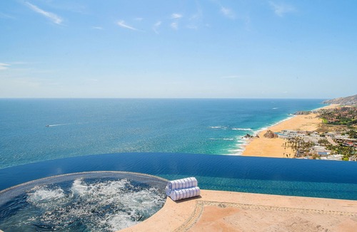 Pedregal Villa | Cliffside Oceanfront Villa w/Cook, Pool, Hot tub, Spa, Sauna & Panoramic Views