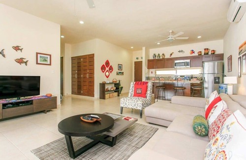 Zama Apartment | Coastal Luxe Penthouse: Rooftop Jacuzzi & Grill