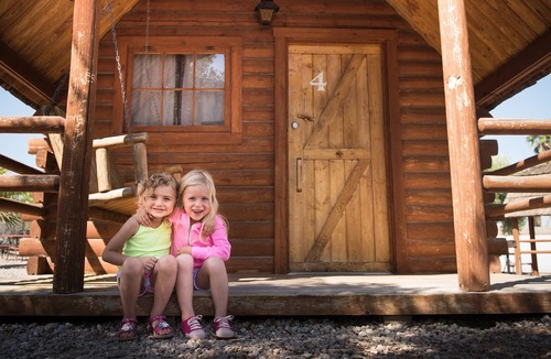 Ehrenberg Cabin | Colorado River Rustic Cabin Rental Sleeps 4