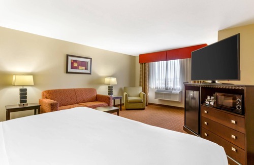 Estrella Hotel | Comfort Inn Phoenix Central City