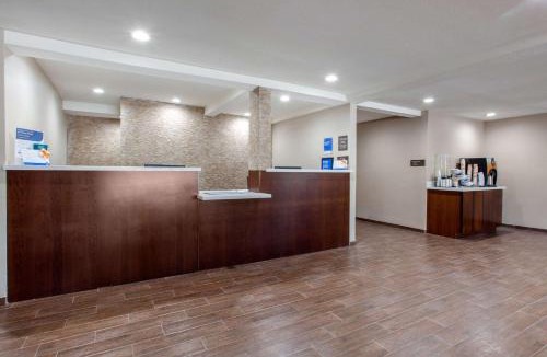 Pinetop-Lakeside Hotel | Comfort Inn & Suites Pinetop Show Low