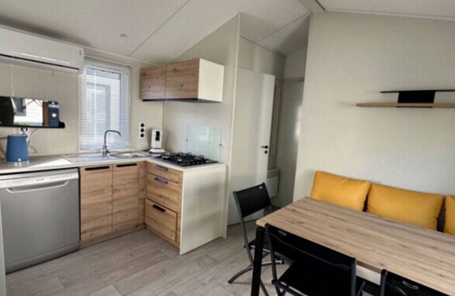 Challes-les-Eaux House | Comfortable mobile home with terrace in Challes-les-Eaux