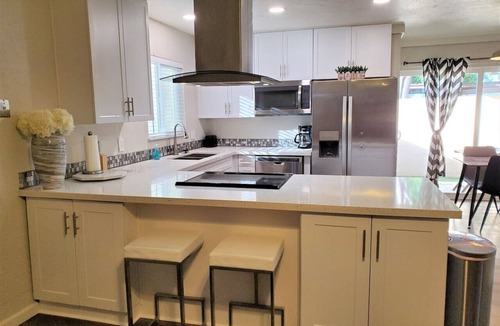 Camelback East Condo | Condo *Zen* King N. Phoenix 30