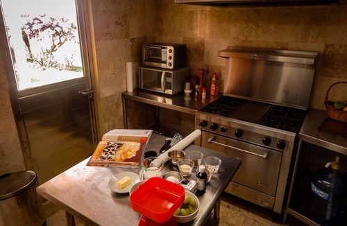 Ricardo Flores Magon House | Confortable Casa con Jardín en Paso y Troncoso