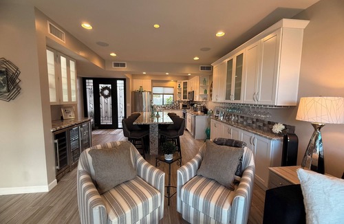 Camelback East Condo | Contemporary downstairs 2-bedroom condo, sleeps 4, near the Biltmore Hotel.