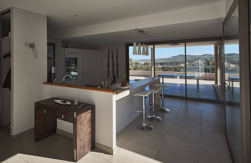 Algajola Villa | Contemporary villa, pool, sea view, near beach.