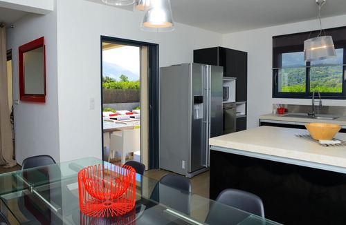 Oletta House | Contemporary villa with swimming pool and private garden