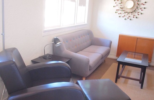 Clarkdale Apartment | Cool modern loft apartment