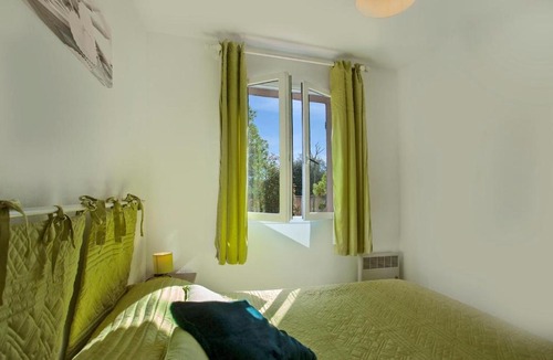 L'Ile-Rousse Apartment | Corsicana residence