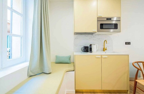 Old Town Apartment | Cosy studio - Hyper centre St Tropez