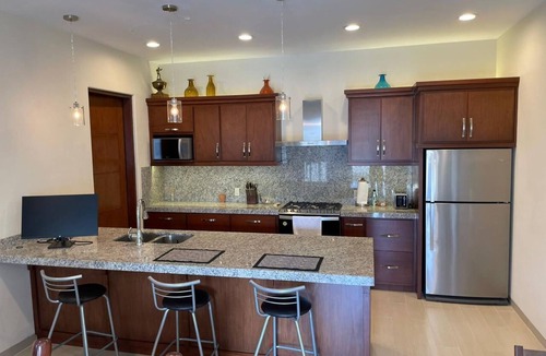 Pedregal Apartment | Cozy 1-bedroom apartment in Pedregal, Cabo San Lucas with AC, WiFi.