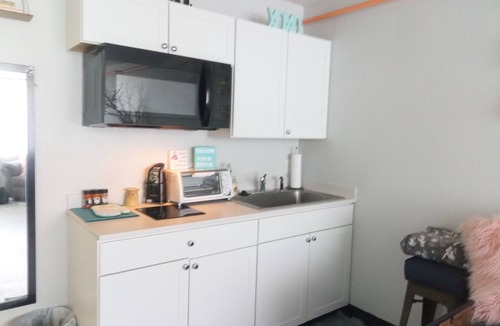 West Second Street Historic District Apartment | Cozy 1-bedroom studio in Mesa near lightrail