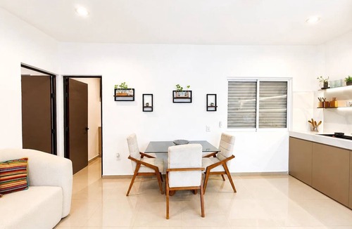 Los Ramblases Apartment | Cozy 2BR/1BA Rooftop Terrace Near Malecón