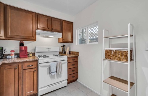 Rincon Heights Apartment | Cozy 2BR Summer Stay | Steps to UofA