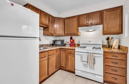 Rincon Heights Apartment | Cozy 2BR Summer Stay | Steps to UofA