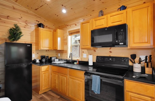 Summerhaven Cabin | Cozy Cabin 11 - Mt Lemmon Hotel in Summerhaven,