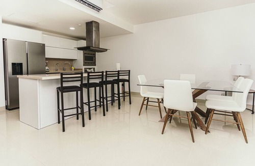 Puerto Juarez Condo | Cozy & NEW unit Steps from the Beach sleeps 6 Casa Magallon