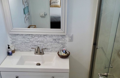 Bullhead City Cottage | Cozy River Cottage