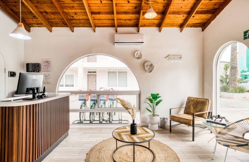 Playa Ensenada Apartment | Cozy Room in Gorgeous Beach House: Pool & Jacuzzi