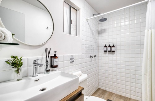 Playa Ensenada Apartment | Cozy Room in Gorgeous Beach House: Pool & Jacuzzi