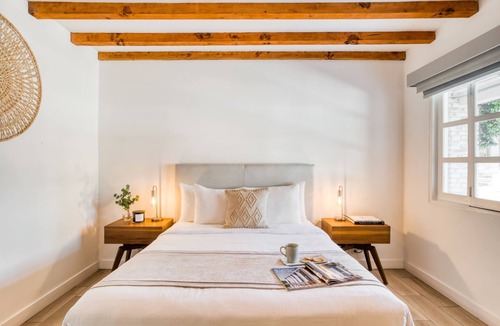 Playa Ensenada Apartment | Cozy Room in Gorgeous Beach House: Pool & Jacuzzi