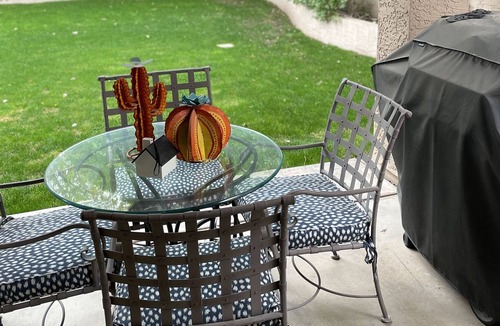 Desert Paradise Estates House | Cozy Scottsdale Haven Walking distance to Kierland