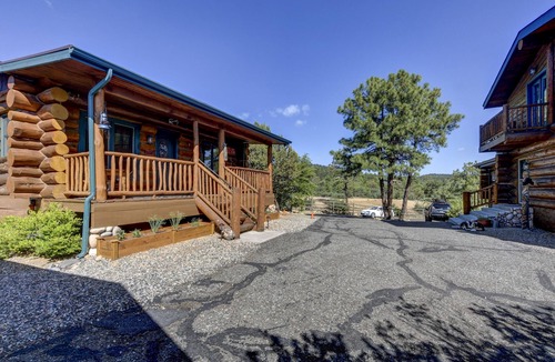 Prescott Cabin | Cozy & Serene Cabin Escape with Mountain Forest Views