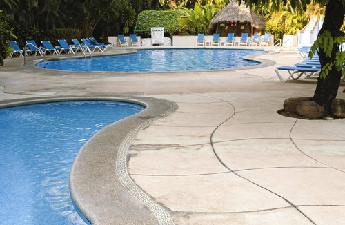 Fluvial Vallarta Apartment | Cozy Terrace Stay Sum